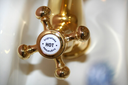 how to tell if your hot water system needs repairs